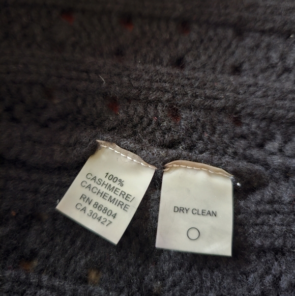 100% Cashmere Magaschoni Ribbed Knit Black Sweater Dress with Bell Sleeves - Picture 4 of 13